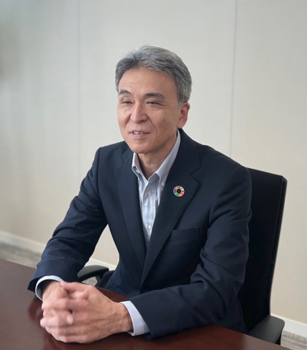 代表取締役 社長執行役員 新分 敬人