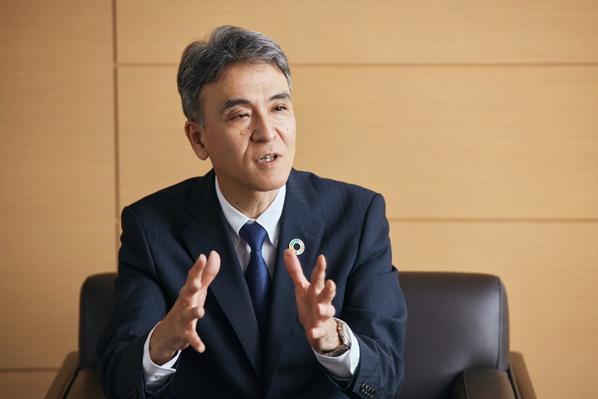 創造力と情熱の全てを捧げ お客様とともに挑戦し より良い社会と未来をつくる
